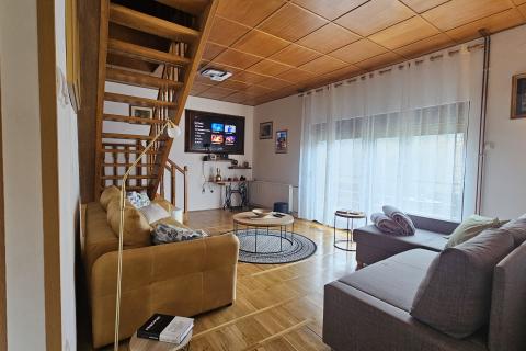 Hiša Brod na Kupi, Delnice, 252m2