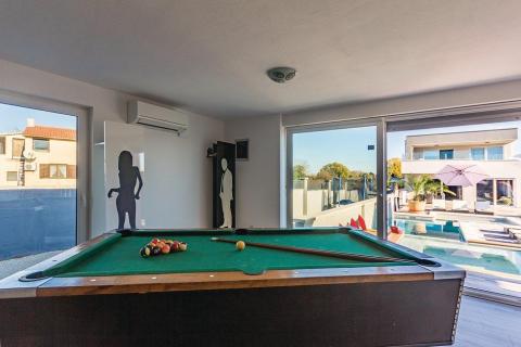 Istra,Šišan - moderna kuća sa četiri spavaće sobe