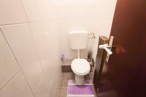 Karlovac, Grabrik - trosoban stan sa parkingom