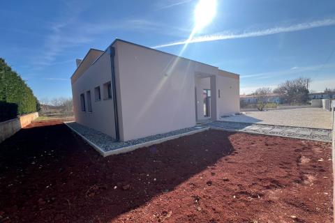 ISTRA, Svetvičenat - prizemnica sa bazenom NOVO