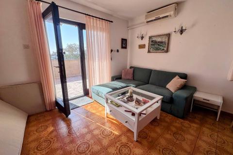 OTOK KRK-kuća 100 metara do plaže