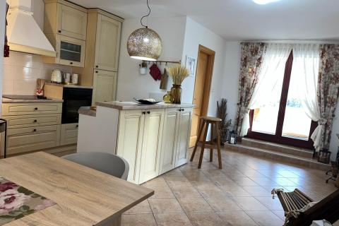 Lupoglav, Istra, kuća za odmor s bazenom