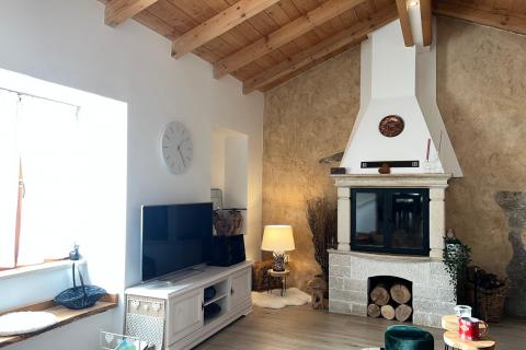 Lupoglav, Istra, kuća za odmor s bazenom