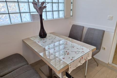 Baška - prekrasan stan na samom moru 54m2