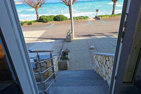 Baška - prekrasan stan na samom moru 54m2