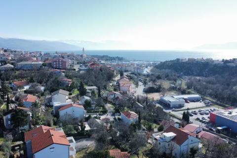 Novi Vinodolski - građevinski teren 549 m2