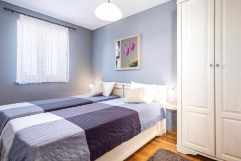 Istra Lovrečica,Kuća dvojnica 300 m do mora