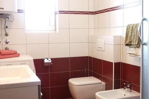 Istra Lovrečica,Kuća dvojnica 300 m do mora