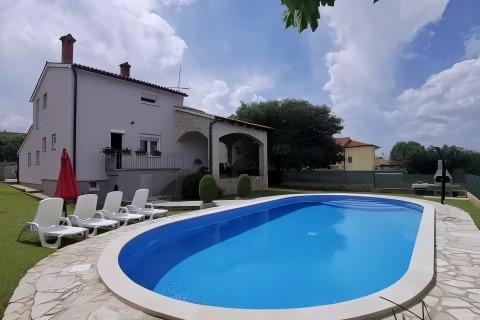 House Veli vrh, Pula, 212m2
