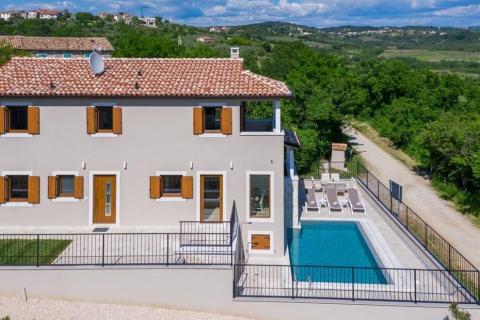 Istra,Buje,okolica-Vila s panoramskim pogledom