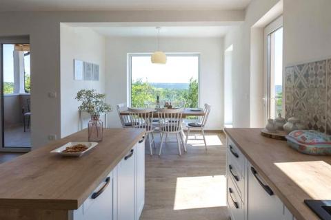 Istra,Buje,okolica-Vila s panoramskim pogledom