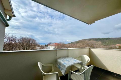 Novi Vinodolski, Povile – floor with 2 separate apartments