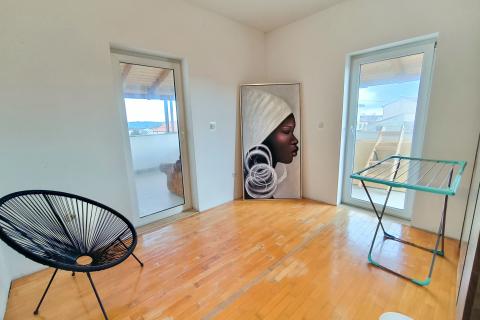 Istra, Marčana - poslovni prostor i stan za najam