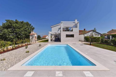 Istra,Barban okolica- kuća s bazenom,190m2