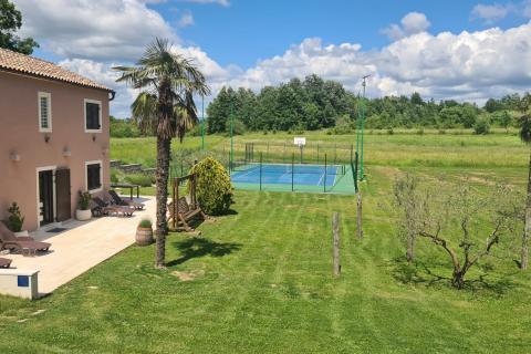 ISTRIA, PIĆAN - 3 holiday homes for 22 people 4500 m2 garden!