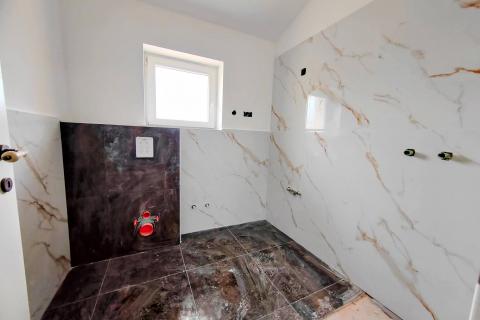 OTOK KRK,dvije kuće sa bazenima na prodaju 