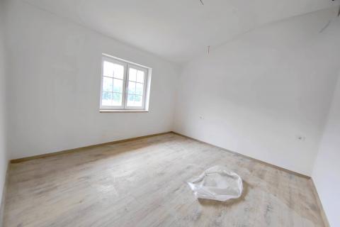 OTOK KRK,dvije kuće sa bazenima na prodaju 