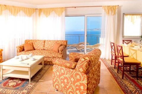 Istra, Umag - apartman prizemlje, terasa, lift, pogled more, plaža, bazen, golf