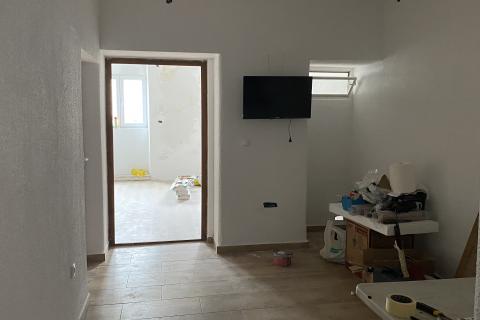 Rijeka - širi centar, stan, 57 m2, terasa 35 m2