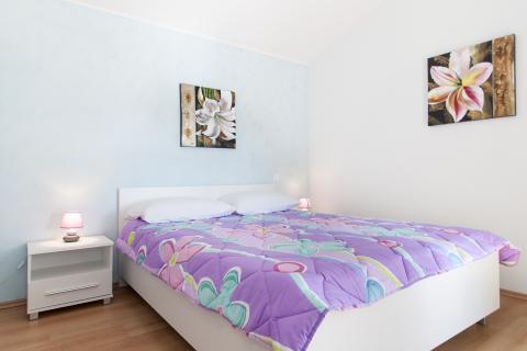 Istra, Poreč okolica - Samostojeća kuća s bazenom