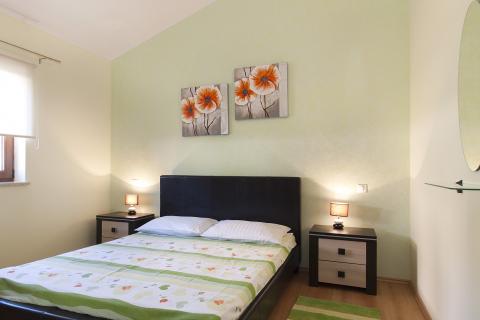 Istra, Poreč okolica - Samostojeća kuća s bazenom