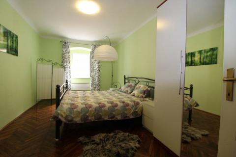 Rijeka, centar - stan 2S+DB, 73 m2