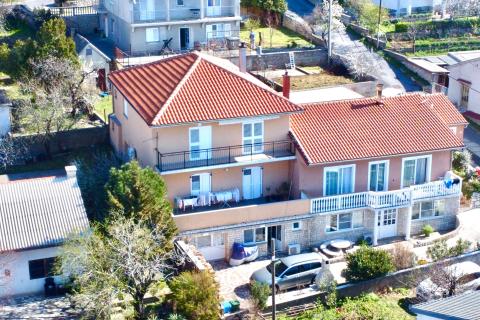 Huis Senj, 248,53m2