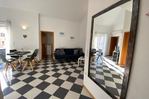 Istra, Rovinj, Kuća s deset apartmana na odličnoj poziciji