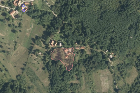 Ogulin, Donje Dubrave - Kuća i veliko zemljište, investicija