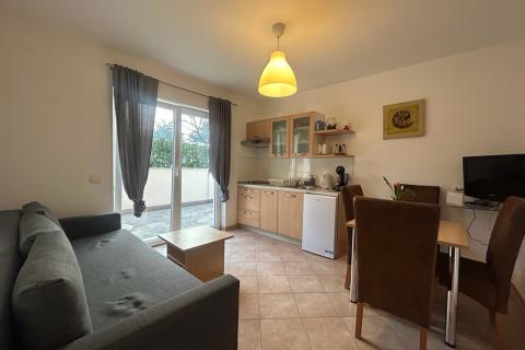 Poreč, Špadići - jednosoban stan 500 metara od mora