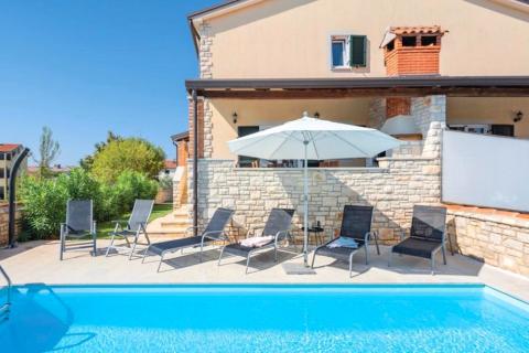 Istra,Lovrečica-Kuća s bazenom u blizini mora