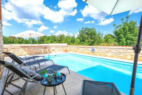 Istra,Lovrečica-Kuća s bazenom u blizini mora