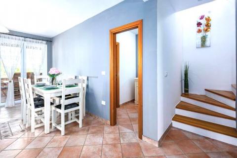 Istra,Lovrečica-Kuća s bazenom u blizini mora