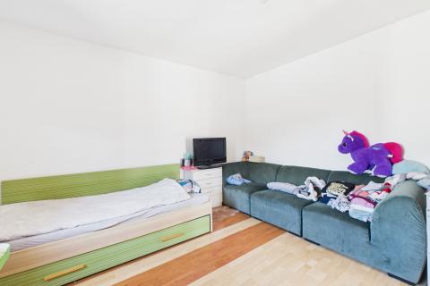 Zagreb, Dubrava, dvije kuće s pomoćnom zgradom, virtualna šetnja