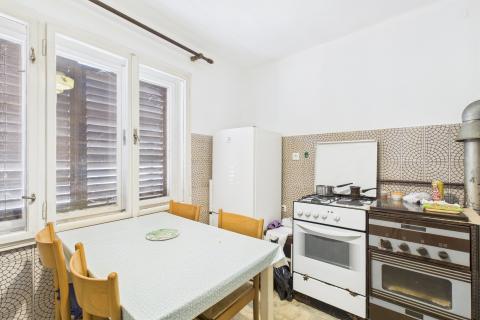 Zagreb, Dubrava, dvije kuće s pomoćnom zgradom, virtualna šetnja