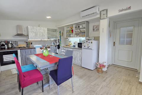 ISTRA, KAVRAN - Kuća sa dvije spavaće sobe