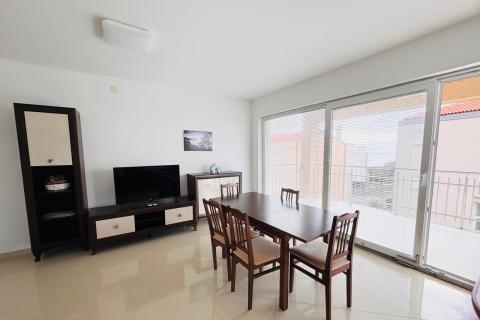 Smokvica,Novi Vinodolski- stan 100m od mora