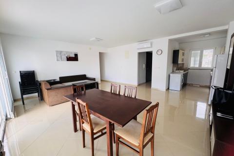 Smokvica,Novi Vinodolski- stan 100m od mora