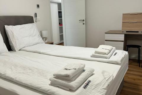 Istra, Novigrad,  moderan stan za dugoročni najam - novogradnja