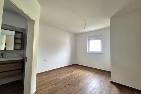RIJEKA,KASTAV- NOVOGRADNJA, penthouse 3S+DB, garaža, pogled na more