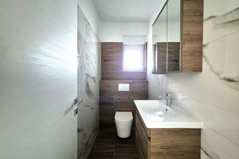 RIJEKA,KASTAV- NOVOGRADNJA, penthouse 3S+DB, garaža, pogled na more