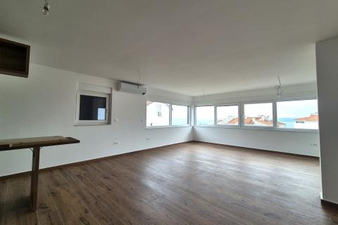 RIJEKA,KASTAV- NOVOGRADNJA, penthouse 3S+DB, garaža, pogled na more