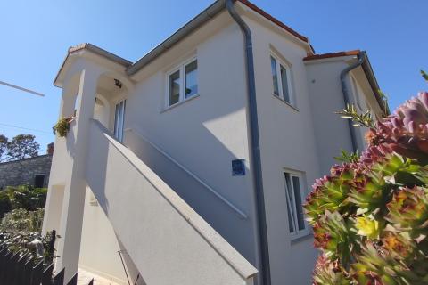 Istra, Vrsar, okolica,  kuća s 4 apartmana blizu mora