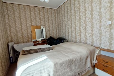 Istra, Kanfanar - Povijesna kamena kuća s pogledom na more