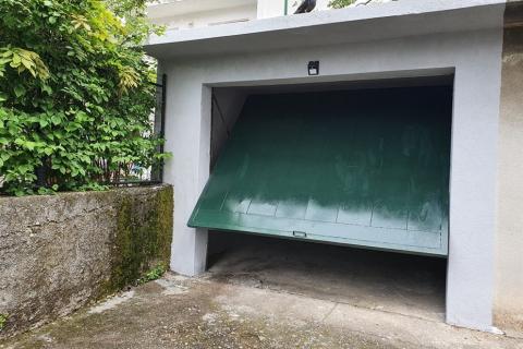 Rijeka, Pećine, garaža 18m2