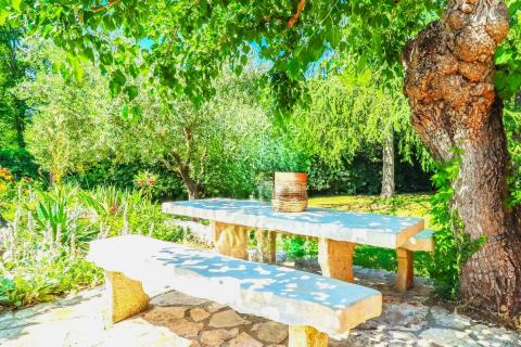 Istra,Lovrečica-Kuća prizemnica s prostranim vrtom