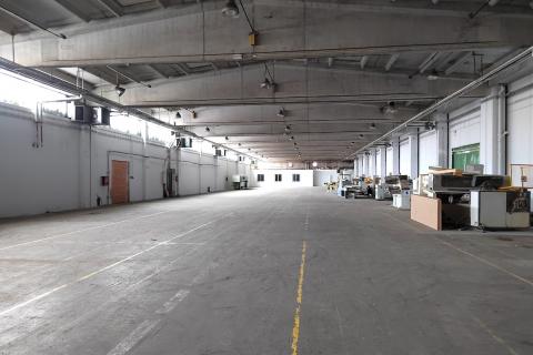 Karlovac, Hrnetić - hala najam 2471 m2