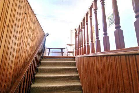 Istra,Brtonigla-Trosoban stan u centru s pogledom na more