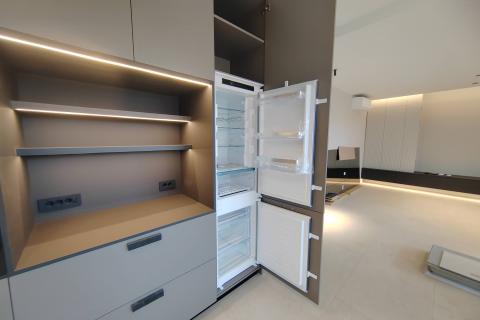 OTOK KRK-GRAD KRK luksuzan apatrman na prvom katu ,100 metara do mora