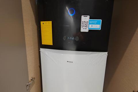 OTOK KRK-GRAD KRK luksuzan apatrman na prvom katu ,100 metara do mora